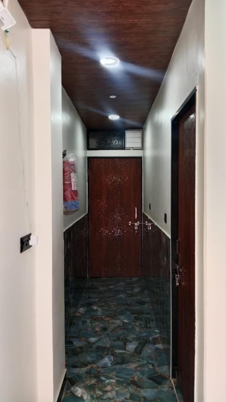 Golden Guest House 乌贾因 外观 照片